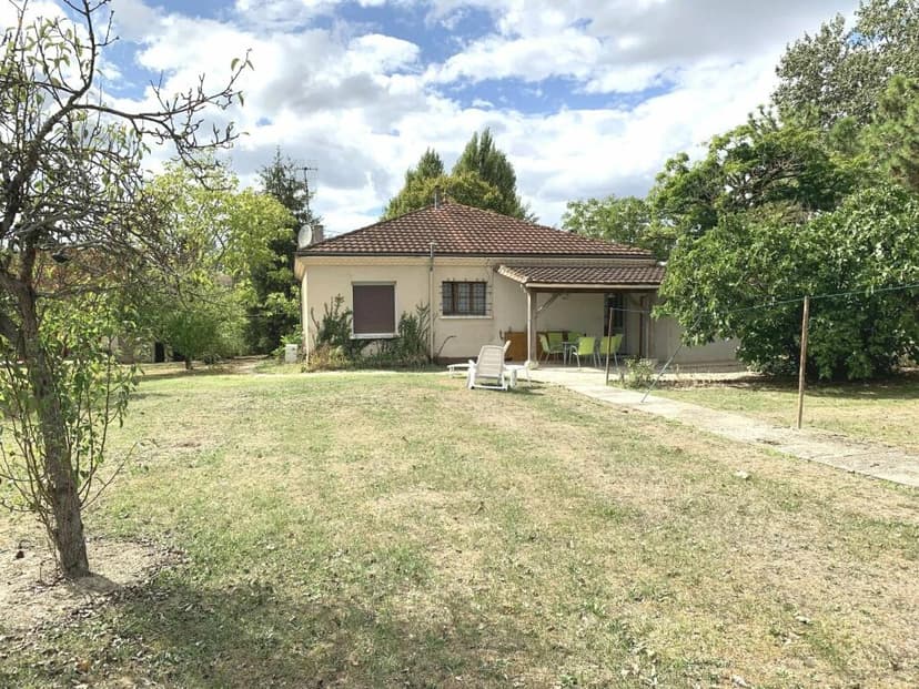 Additional image 2 of Aquitaine, Dordogne, Saint-Méard-de-Gurçon, France