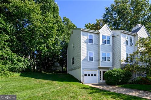 945 Oakmoor Drive #945, Halethorpe, MD 21227