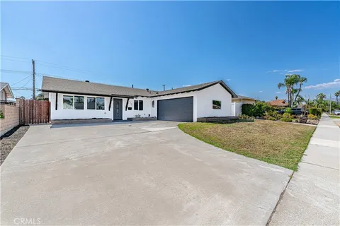 1141 N Stephora Avenue, Covina, CA 91724