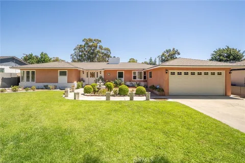 3075 Pepper Tree Lane, San Bernardino, CA 92404