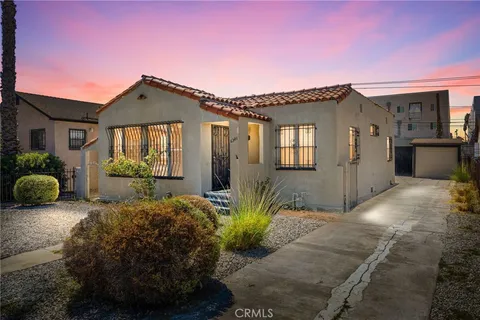 6341 S. Victoria Ave, Los Angeles, CA 90043