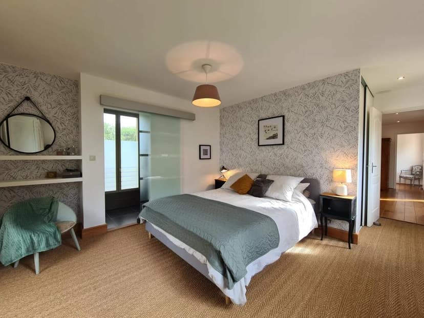 Primary image of Midi-Pyrénées, Lot, Rouffilhac, France