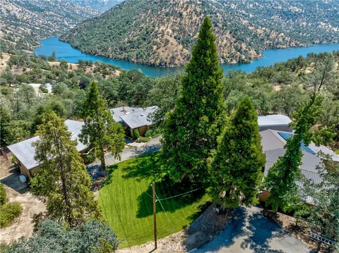 28646 Redinger Way, North Fork, CA 93602