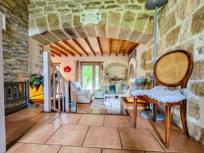 Primary image of Midi-Pyrénées, Tarn-et-Garonne, Castanet, France