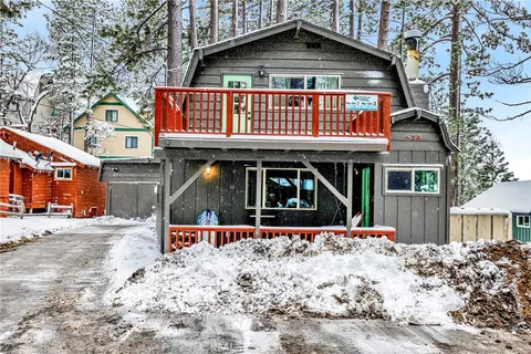 578 Conklin Rd, Big Bear, CA 92315