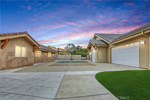 5630 Oakhill Court, Santa Maria, CA 93455