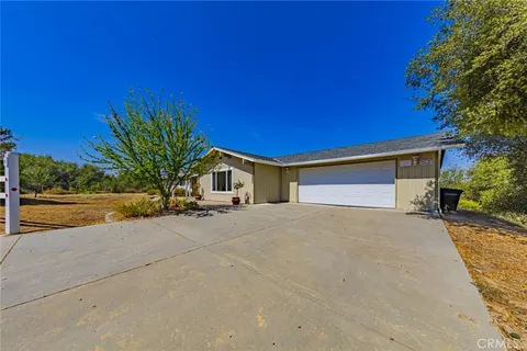 31678 Buck Run Lane, Coarsegold, CA 93614