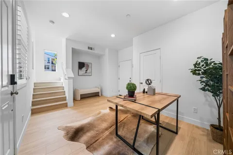 1856 Orizaba Avenue, Signal Hill, CA 90755