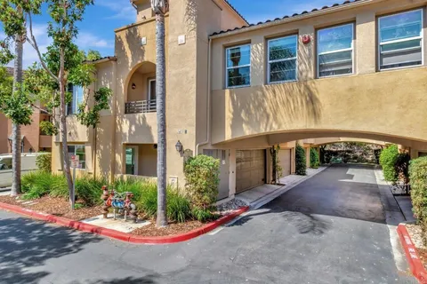 2822 Escala Circle, San Diego, CA 92108