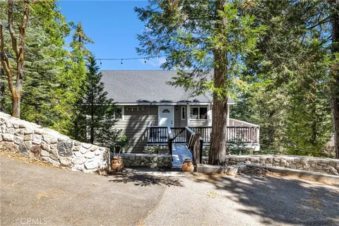 28679 Shenandoah Drive, Lake Arrowhead, CA 92352