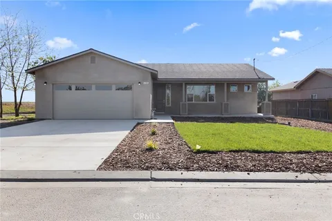 494 Cody Avenue, Planada, CA 95365