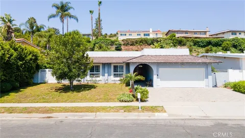 6635 Vickiview Drive, West Hills, CA 91307