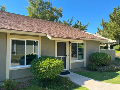 557 Serento Circle, Thousand Oaks, CA 91360