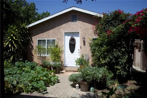 2735 E Madison Street, Carson, CA 90810