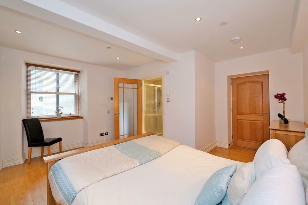 Additional image 9 of 3a Golden Square, Aberdeen, AB10 1RD