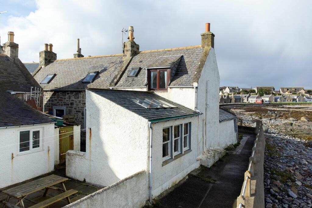 Additional image 16 of Dolphin Cottage, Low Shore, Whitehills, Banff, Aberdeenshire, AB45 2NN