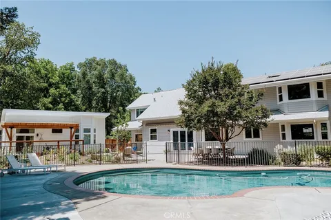 4 Chads Place, Chico, CA 95928