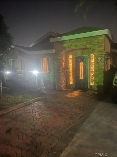 137 W 214th Street, Carson, CA 90745