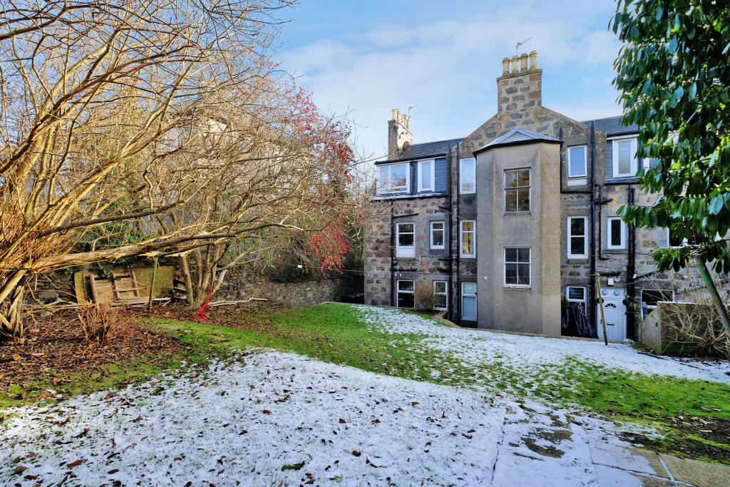 Additional image 14 of Attic Floor Right, 646 Holburn Street, Aberdeen, Aberdeenshire