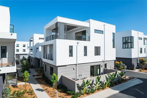 16130 Dawn Way, Tustin, CA 92782