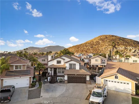 1076 Ashton Place, Perris, CA 92571