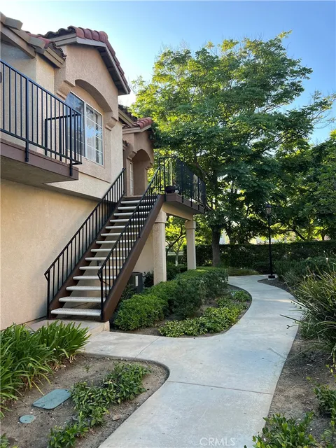 28 Blue Oak Unit 96, Rancho Santa Margarita, CA 92688