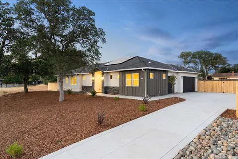 4 Lariat Loop, Oroville, CA 95966