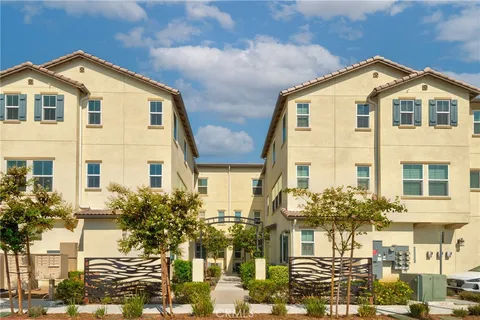 758 N Ethan Way, Anaheim, CA 92805