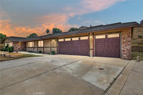 31737 Highview Drive, Redlands, CA 92373
