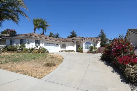 830 Seneca Street, Santa Maria, CA 93454