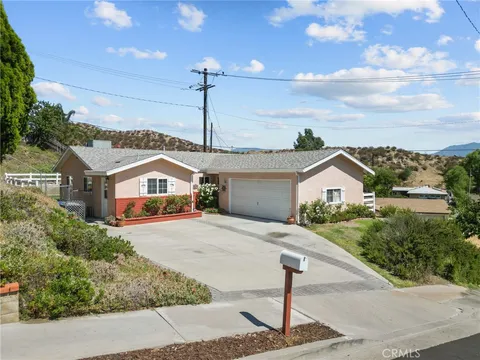 27946 Carvel Drive, Canyon Country, CA 91351