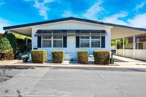 9800 Baseline Rd Unit 113, Alta Loma, CA 91701