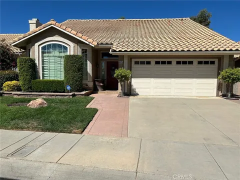 1287 Fairway Oaks Avenue, Banning, CA 92220
