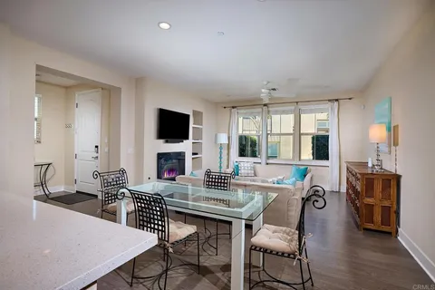 1642 Fairlead Ave, Carlsbad, CA 92011