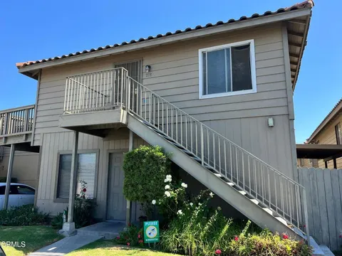 218 S Steckel Drive, Santa Paula, CA 93060