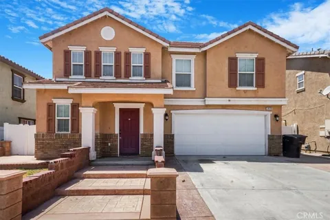 3878 Akina Avenue, Perris, CA 92571