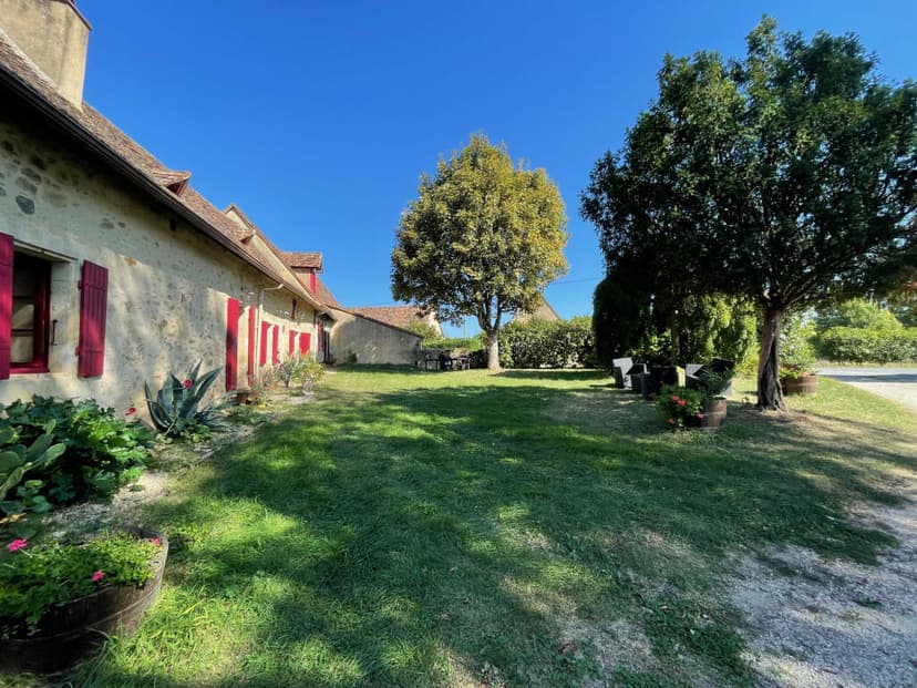 Additional image 2 of Bergerac, Aquitaine, 24100, France