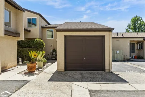 645 Parkview Drive, Lake Elsinore, CA 92530