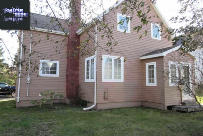 Primary image of 14 May StreetGlace Bay, Nova Scotia, B1A3G7, Canada