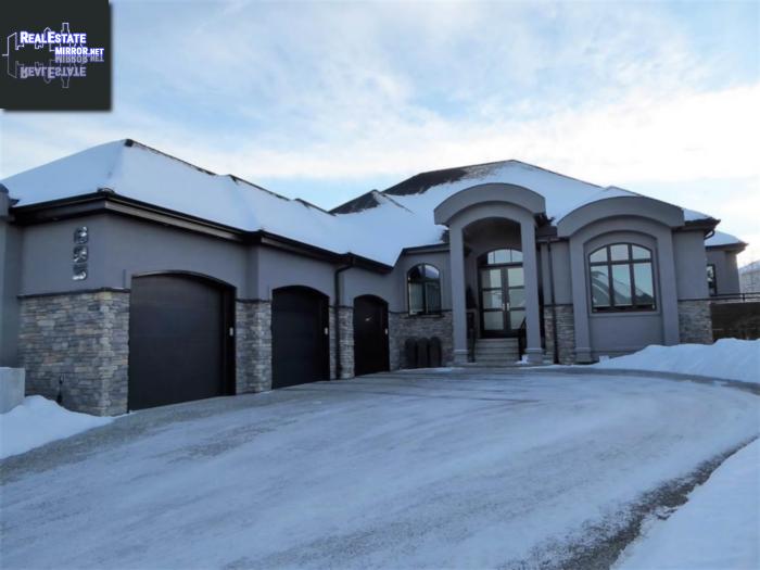 605 Magrath Vw NwEdmonton, Alberta, T6R3B8, Canada