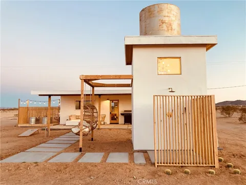 60654 Mitch Lane, Landers, CA 92285