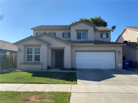 1370 Dynes Street, Merced, CA 95348