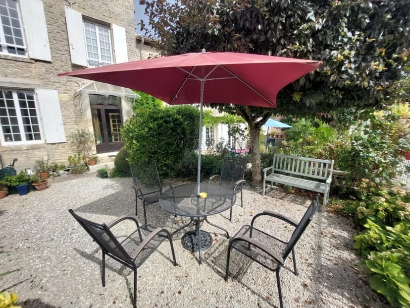 Additional image 3 of Poitou-Charentes, Vienne, Voulême, France