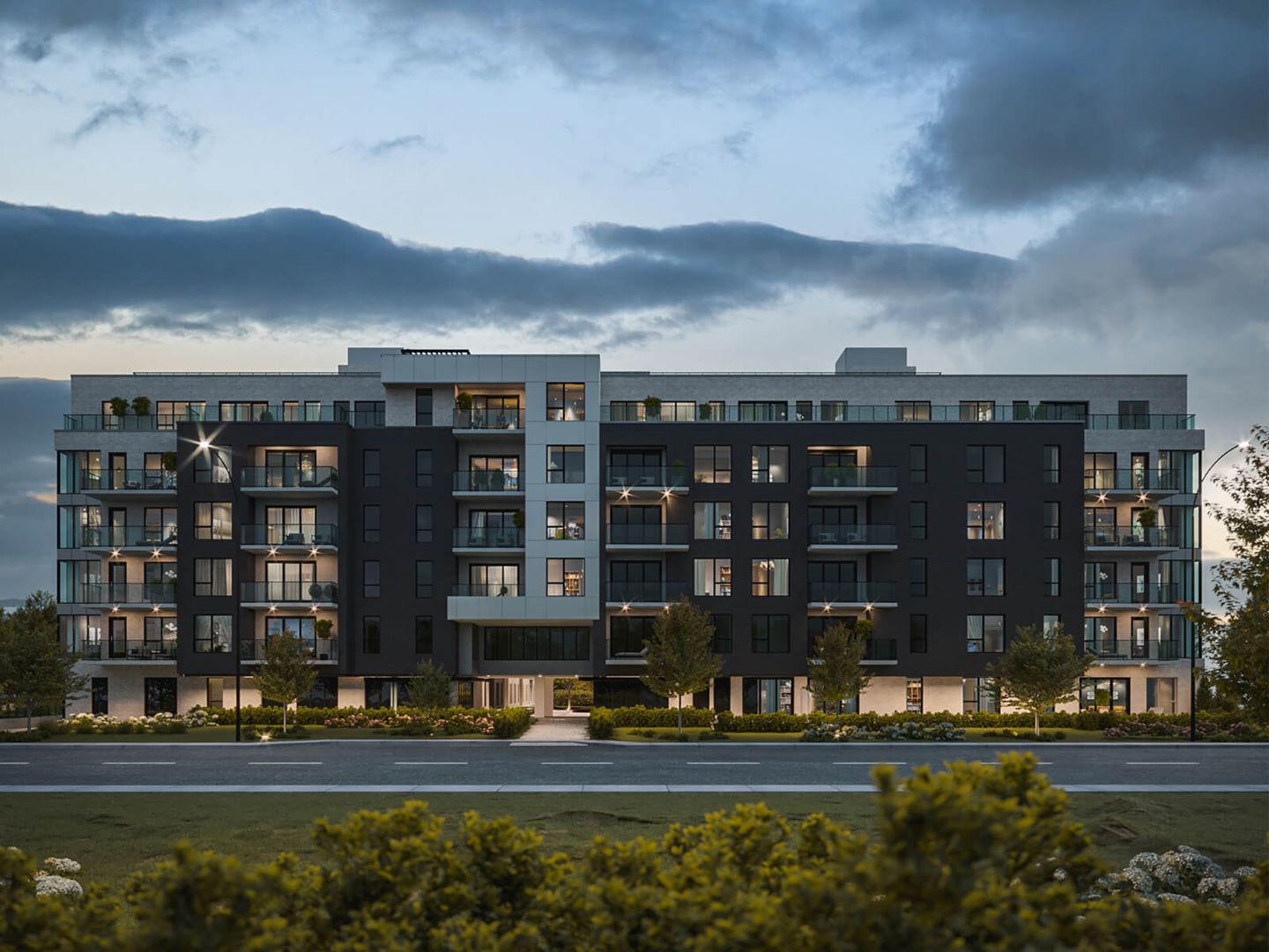 Additional image 2 of Signature Bois-Franc