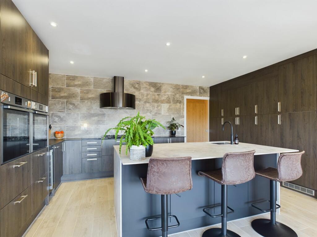 Additional image 14 of Tullynessle, Alford, AB33