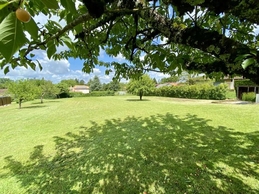 Additional image 2 of Aquitaine, Lot-et-Garonne, St-Aubin, France