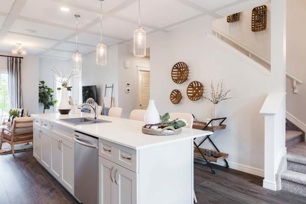 Additional image 13 of Walker Summit