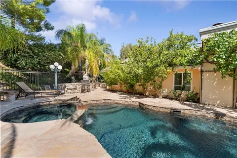 Property image - 25803 Anderson Lane, Stevenson Ranch, CA 91381