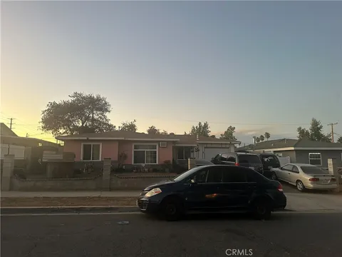 5420 Lewis Avenue, Riverside, CA 92503