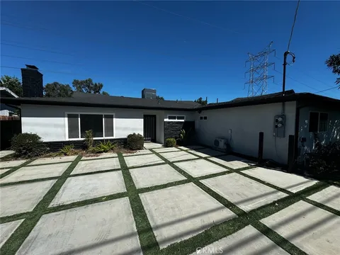 7028 Wilbur Avenue, Reseda, CA 91335